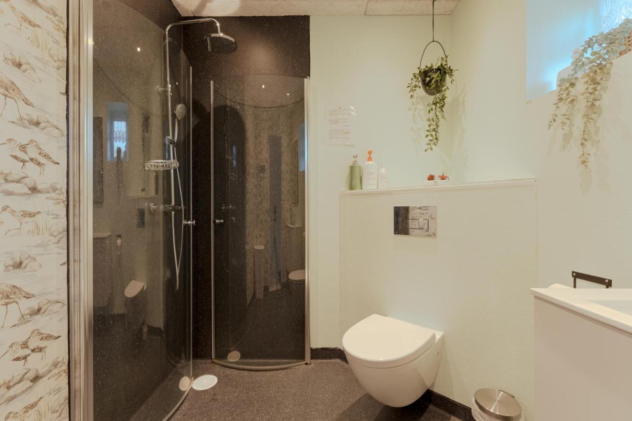 Unique Boathouse - Central - Kajak - Fitness Strendur ภายนอก รูปภาพ